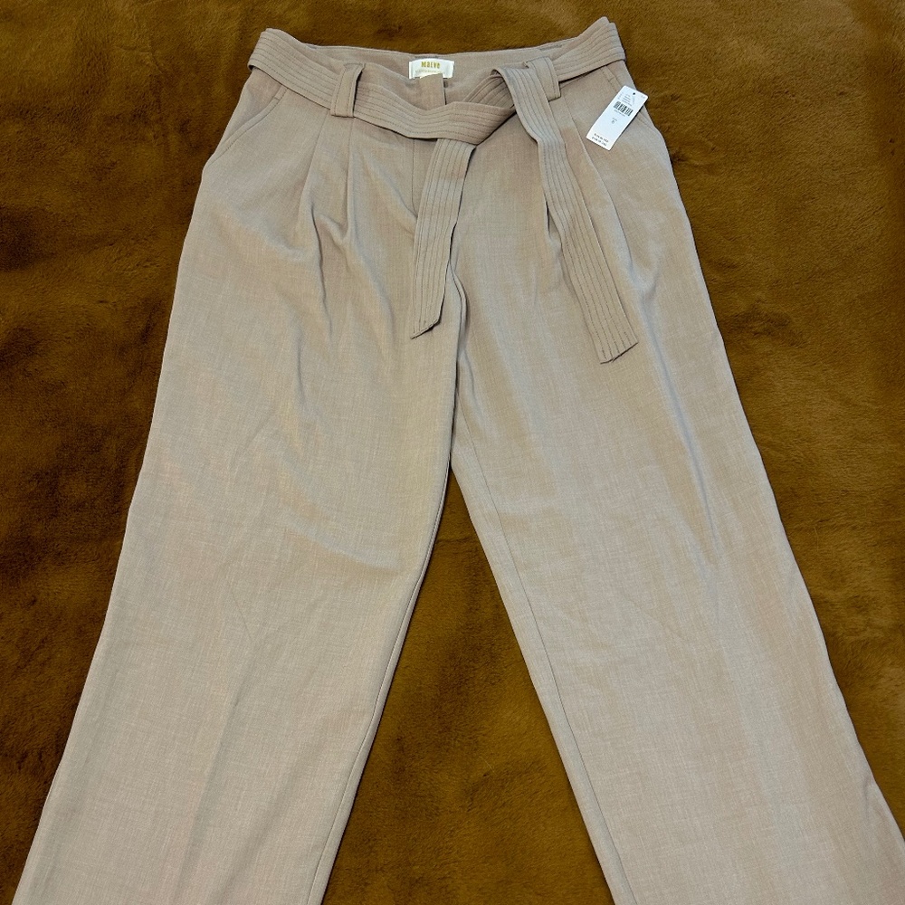 Dress pants with Belt